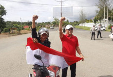Pemkab Seluma Bagikan Bendera Merah Putih Gratis