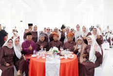 Walikota dan Wawali Bengkulu Hadiri Peringatan Pagelaran Budaya Melayu Sekaligus Hari Jadi FMRB Ke-7