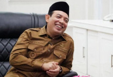 Pasang Lampu Jalan, Pemkot Bengkulu Wujudkan Pantai Panjang Terang Benderang