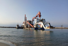 Pengerukan Alur Pulau Baai Macet