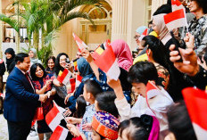 Tangis Haru Sambut Kedatangan Prabowo di Belgia