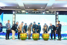 Walikota Dedy Wahyudi Hadiri Rakernas Backstagers
