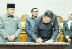 DPRD Provinsi Bengkulu Setujui Dua Raperda Menjadi Perda