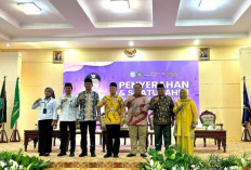 Dua Pasang Bujang Gadis Seluma Diserahkan Ikut Kompetisi Tingkat Provinsi Bengkulu