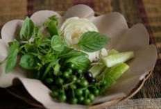 Terlupakan, Inilah Manfaat Lalapan Sayur Mentah Bagi Kulit