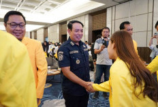 Walikota Beri Pesan Kepada Lebih Dari 1.000 Calon Mahasiswa Baru UT