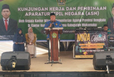 Bupati Mukomuko Terima Piagam Penghargaan dari Kementerian Agama